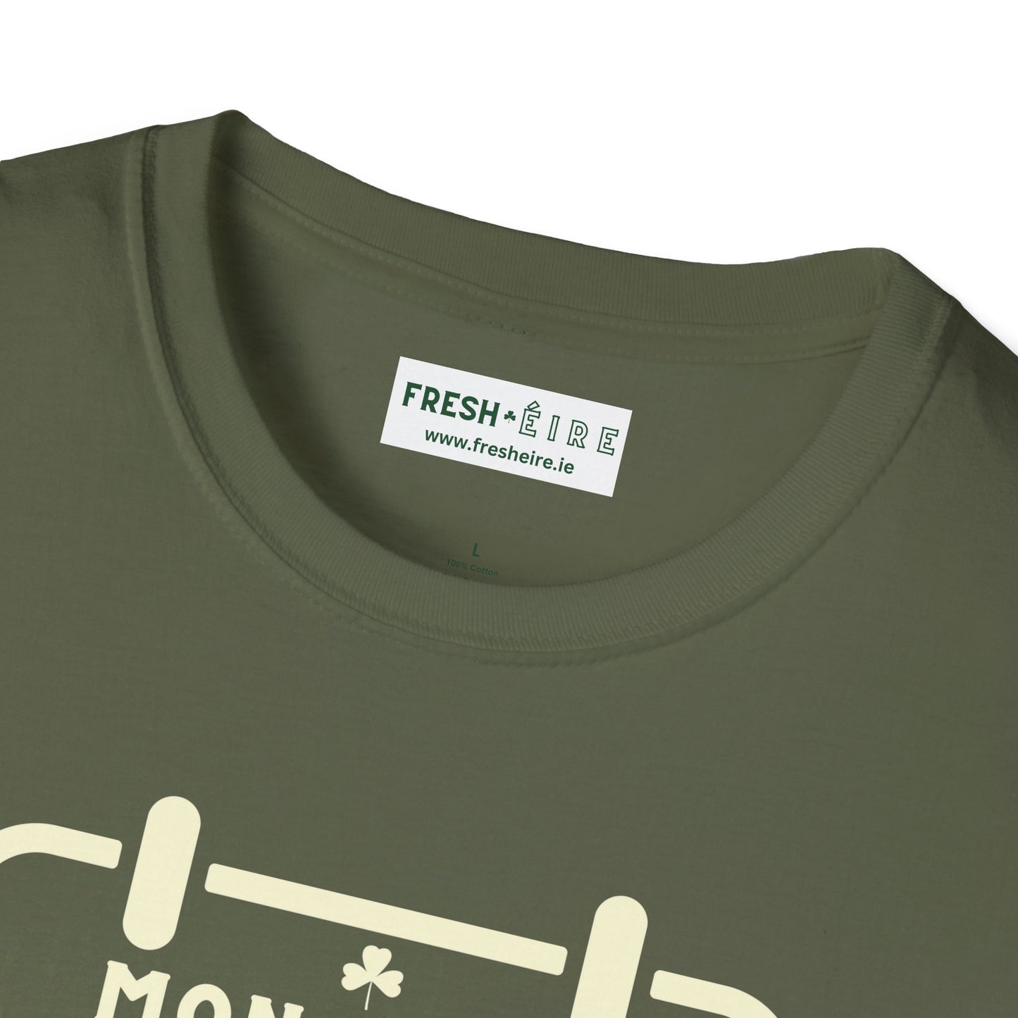 CÁ BHFUIL TO LIVE? Unisex Softstyle T-Shirt