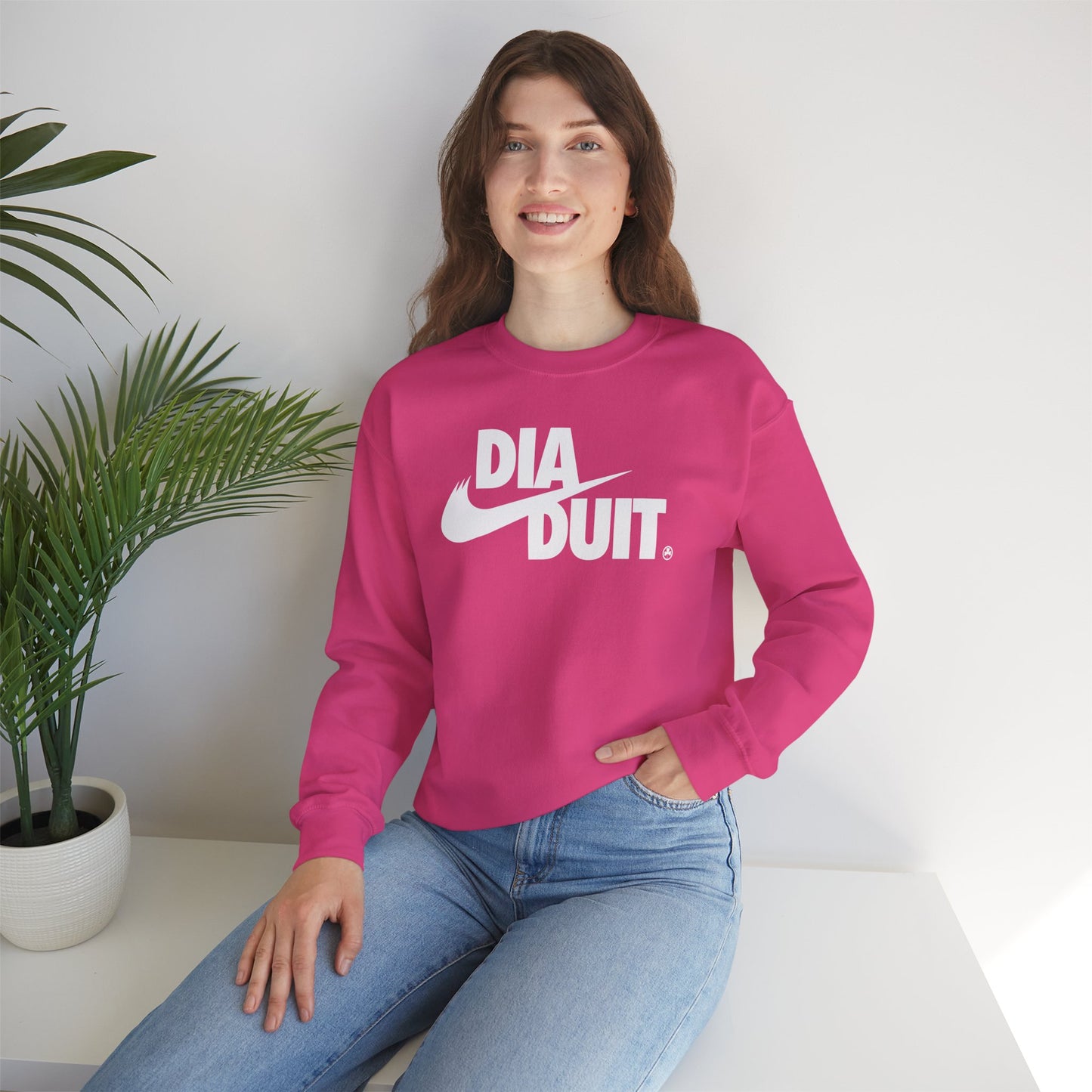 DIA DUIT Unisex Heavy Blend™ Crewneck Sweatshirt