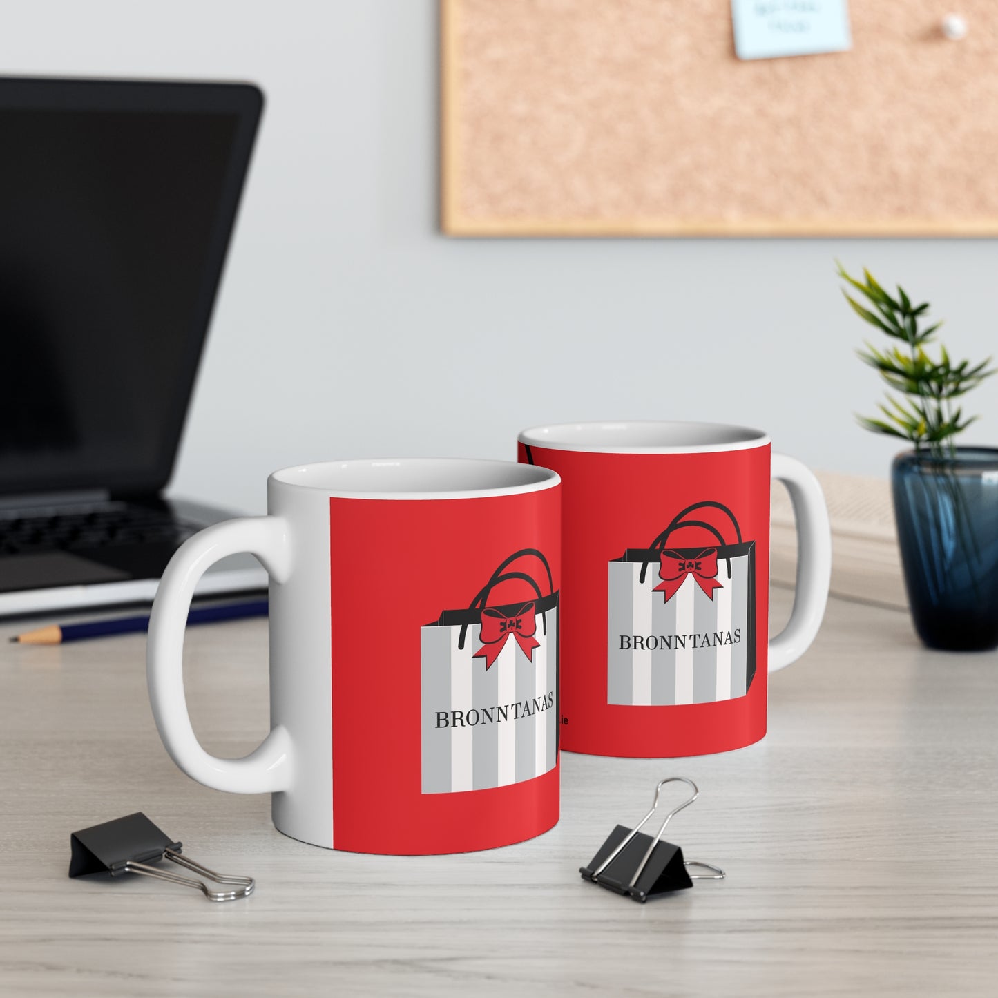 BRONNTANAS xmas 33cl White Ceramic Mug