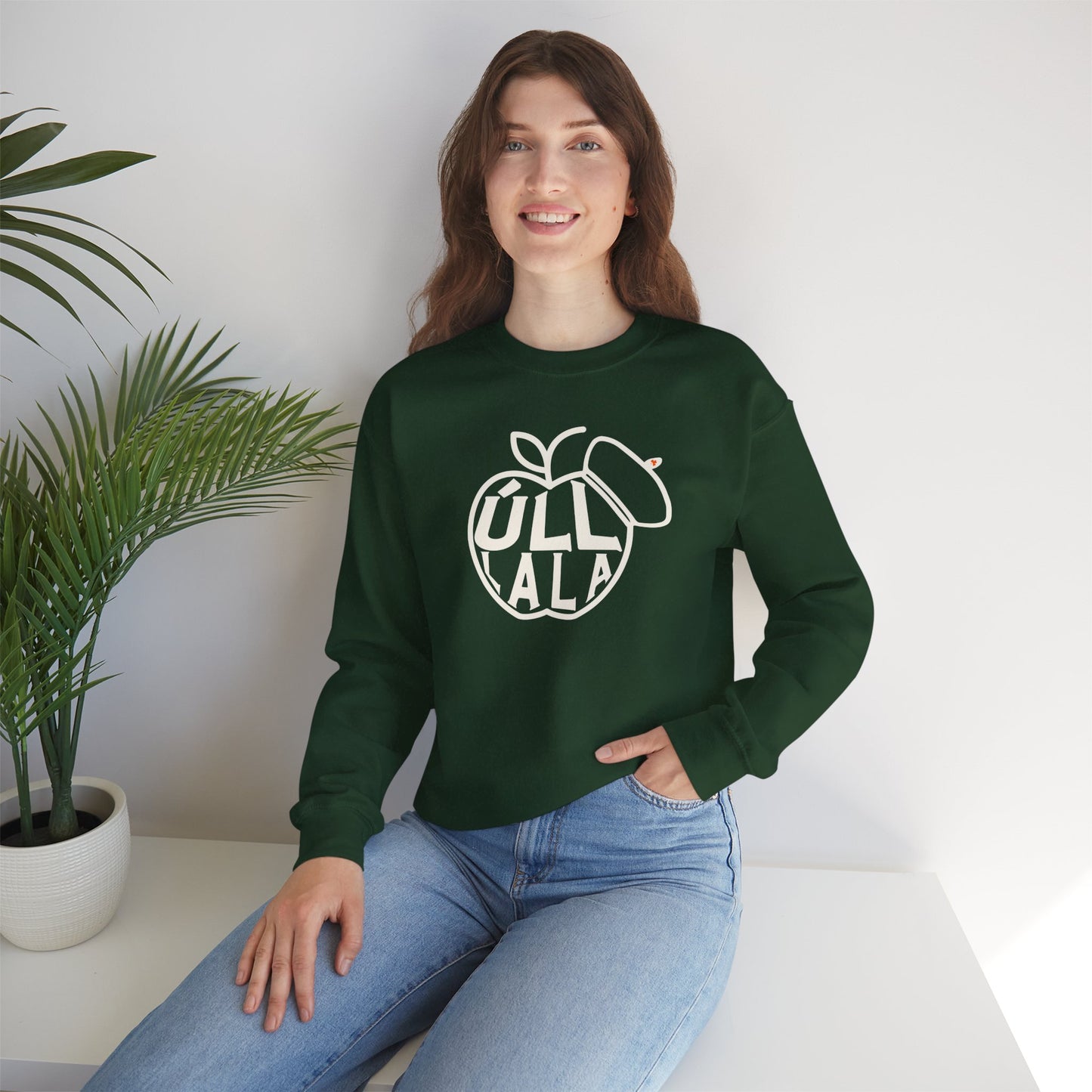 ÚLL LA LA fr Unisex Heavy Blend™ Crewneck Sweatshirt