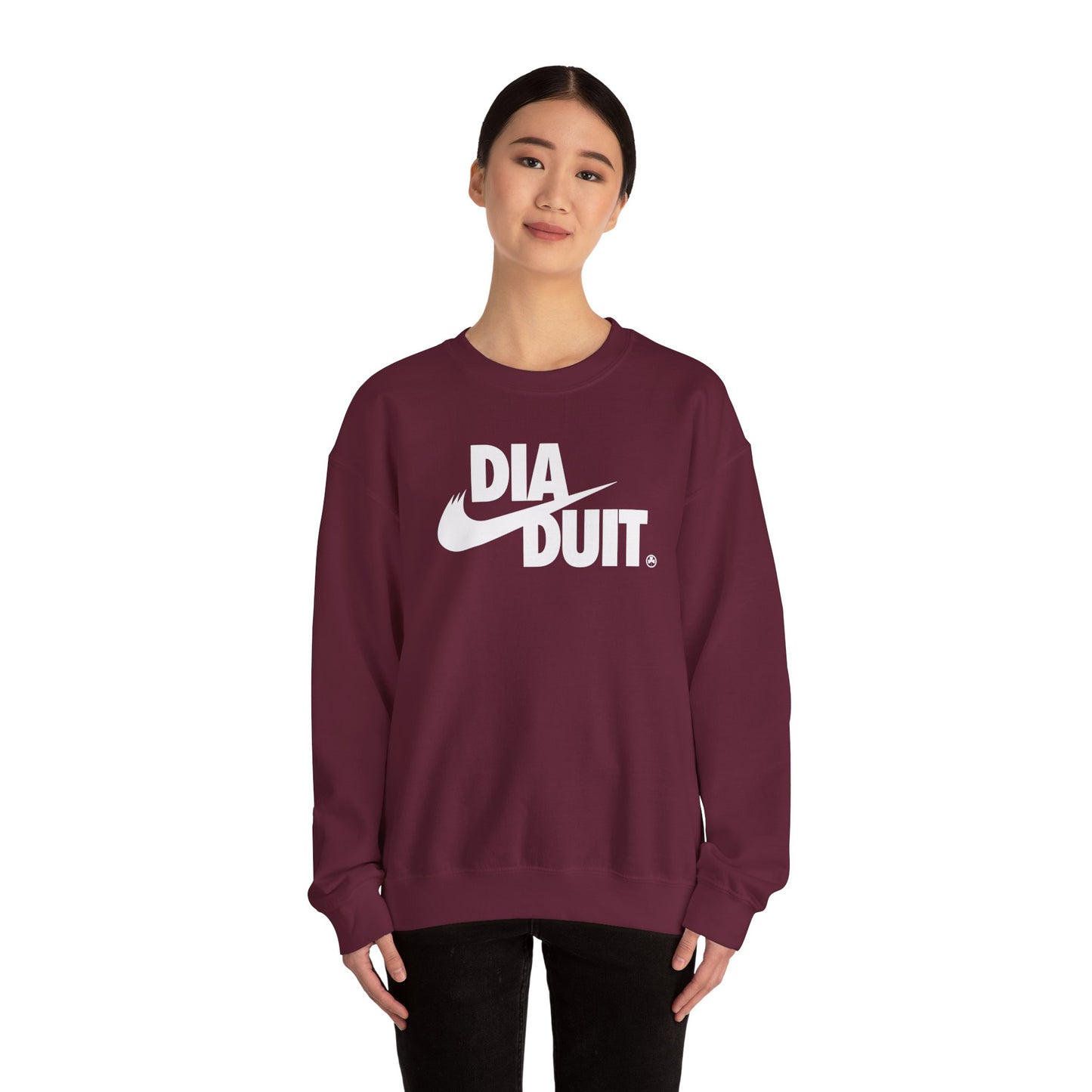 DIA DUIT Unisex Heavy Blend™ Crewneck Sweatshirt